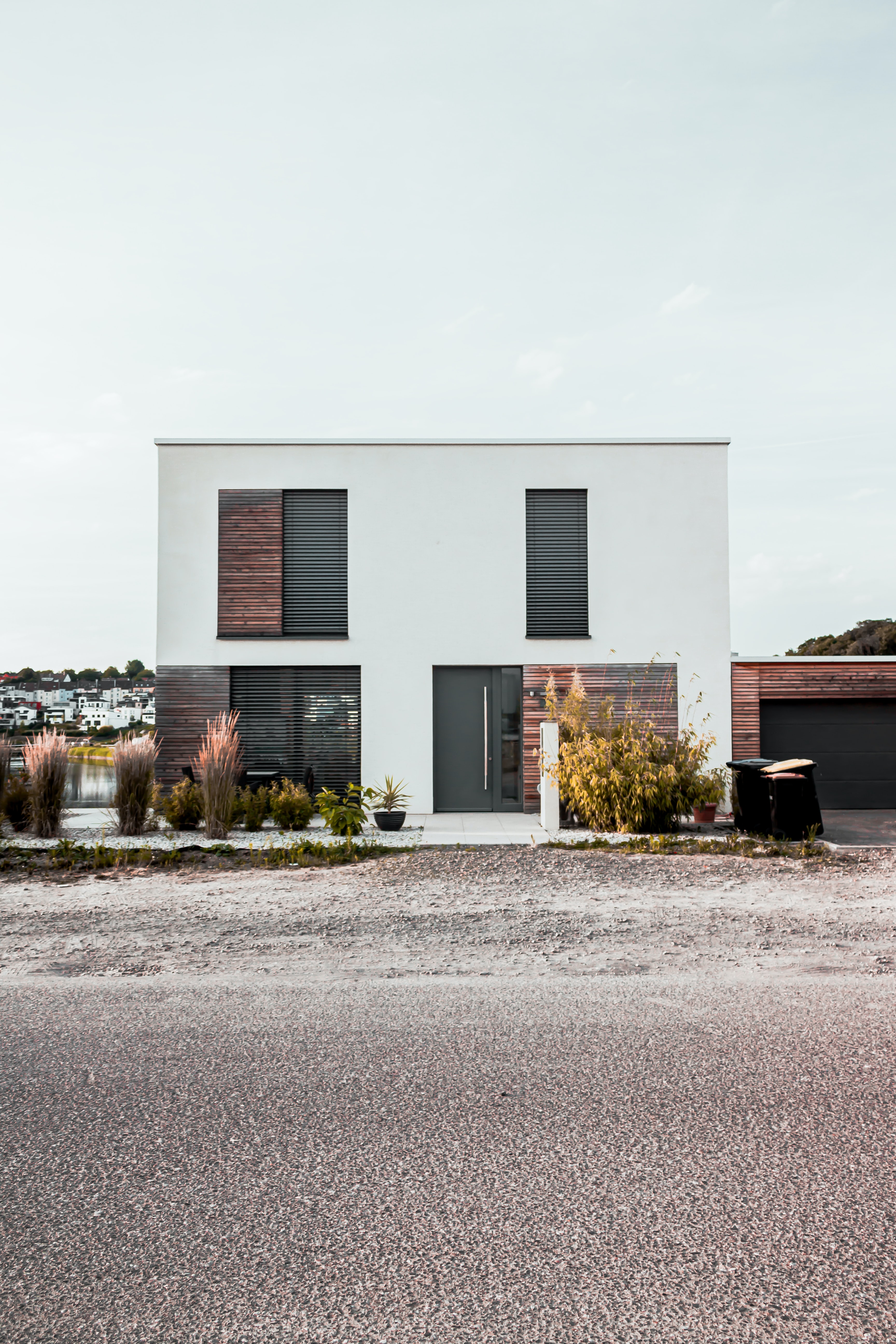 Pricing your property to sell: 11 expert tips